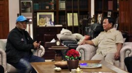 Para nelayan se-Jawa mengunjungi kediaman calon presiden nomor urut 2 Prabowo Subianto di Jalan Kertanegara.  (Dok. TKN Prabowo - Gibran)