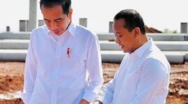 Presiden Jokowi  bersama  Ketua Umum Golkar, Bahlil Lahadalia. (Facebook.com @Bahlil Lahadalia)