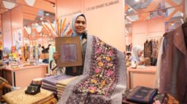 Unici Songket Silungkang, usaha tenun asal Sumatera Barat yang sukses menembus pasar nasional hingga internasional. (Dok. BRI)